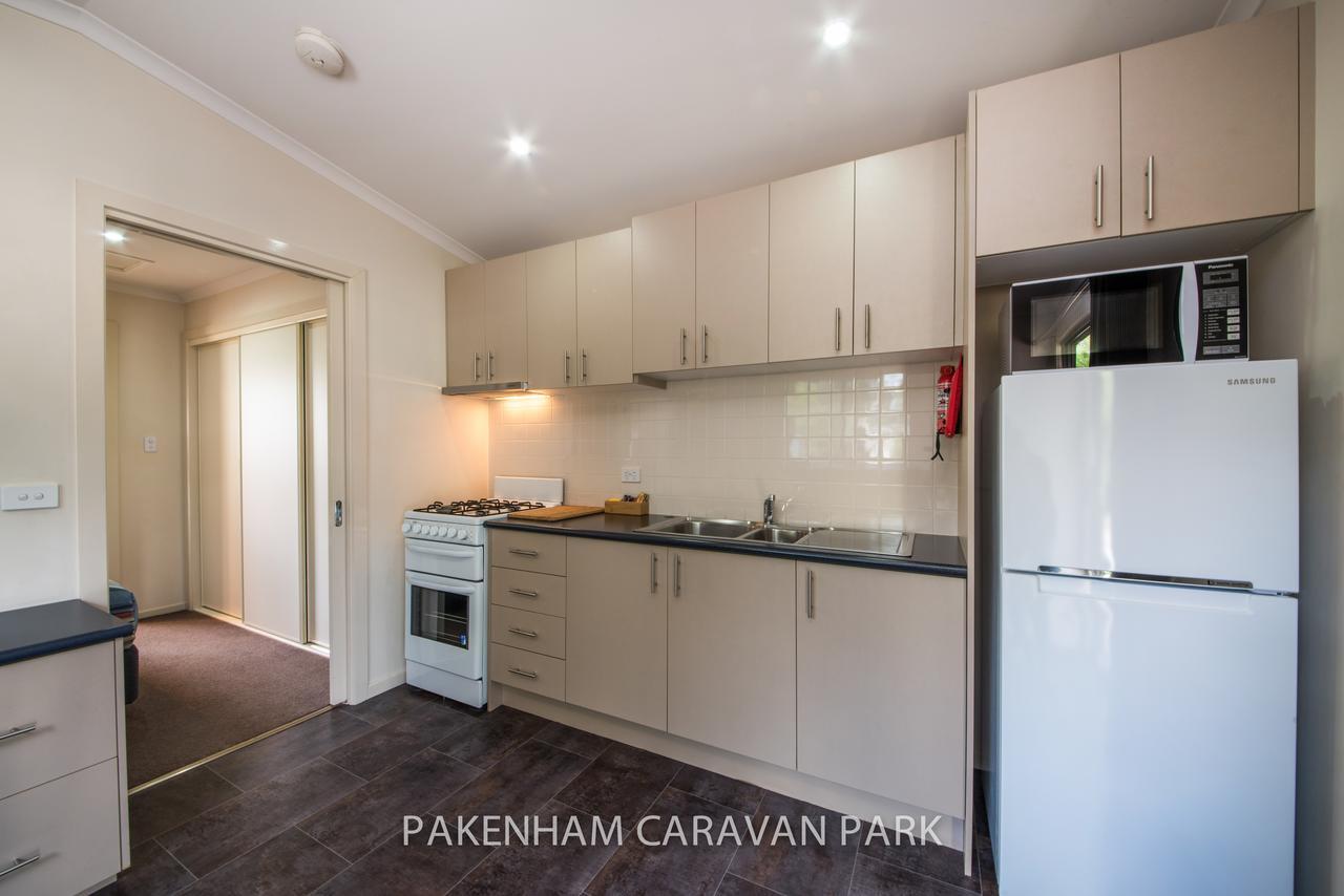 Pakenham Caravan Park Hotel Exterior photo